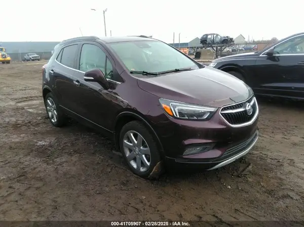 KL4CJHSMXJB646655 2018 BUICK ENCORE - Image 1