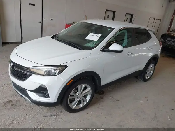 KL4MMBS20LB098160 2020 BUICK ENCORE GX - Image 2