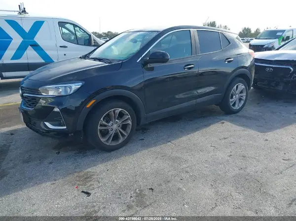 KL4MMBS20LB102529 2020 BUICK ENCORE GX - Image 2