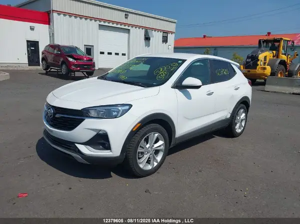KL4MMBS20LB107956 2020 BUICK ENCORE GX - Image 2