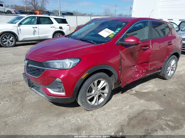 KL4MMBS20LB111957 2020 BUICK ENCORE GX - Image 2