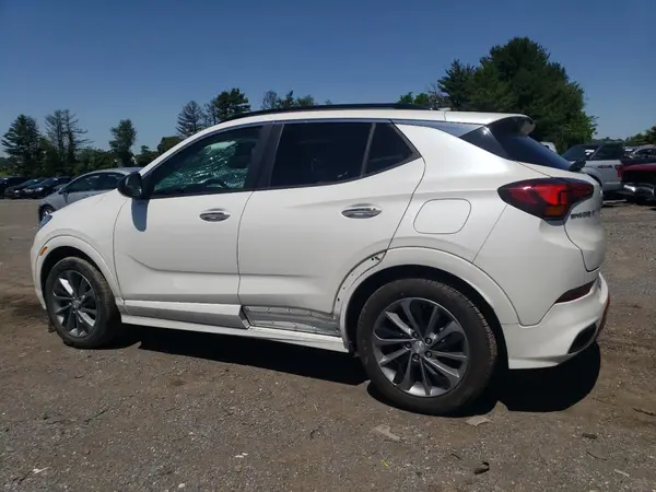 KL4MMBS20LB116589 2020 BUICK ENCORE - Image 2