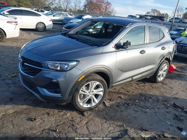 KL4MMBS20LB134123 2020 BUICK ENCORE GX - Image 2
