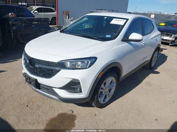 KL4MMBS20MB060414 2021 BUICK ENCORE GX - Image 2
