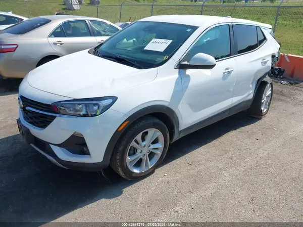 KL4MMBS20MB086849 2021 BUICK ENCORE GX - Image 2
