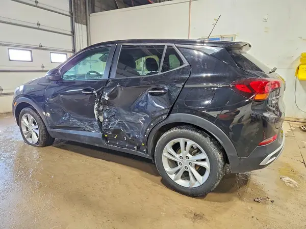 KL4MMBS20NB145643 2022 BUICK ENCORE - Image 2