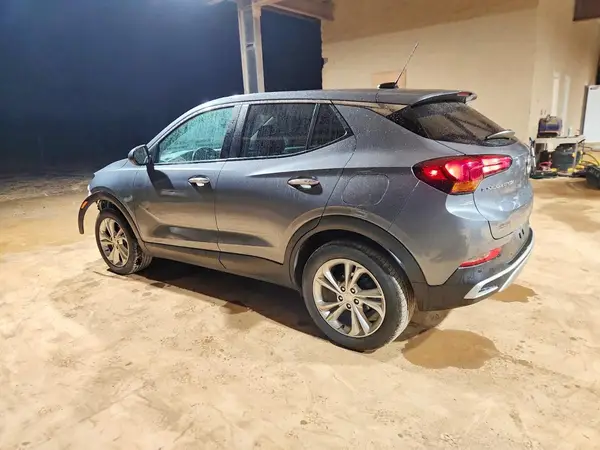 KL4MMBS21LB089323 2020 BUICK ENCORE GX - Image 2