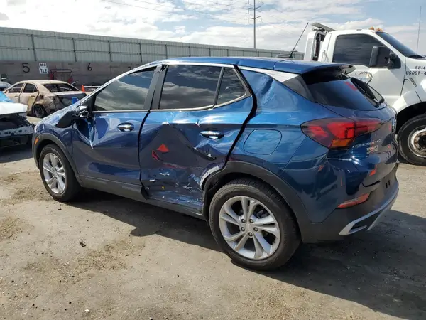 KL4MMBS21LB117928 2020 BUICK ENCORE - Image 2