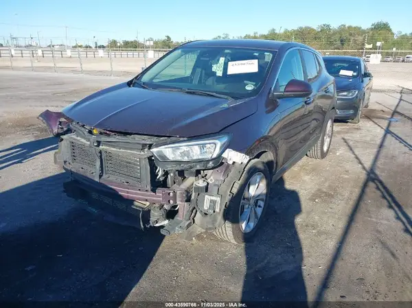 KL4MMBS21MB055075 2021 BUICK ENCORE GX - Image 2