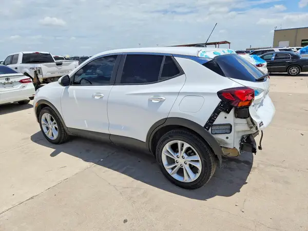 KL4MMBS21MB063435 2021 BUICK ENCORE - Image 2