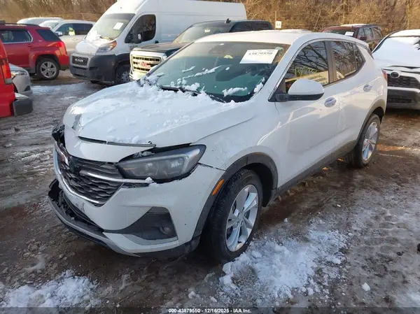 KL4MMBS21MB063984 2021 BUICK ENCORE GX - Image 2