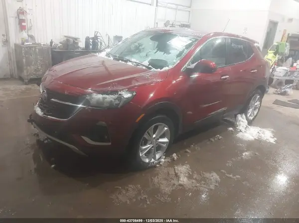 KL4MMBS21NB121349 2022 BUICK ENCORE GX - Image 2
