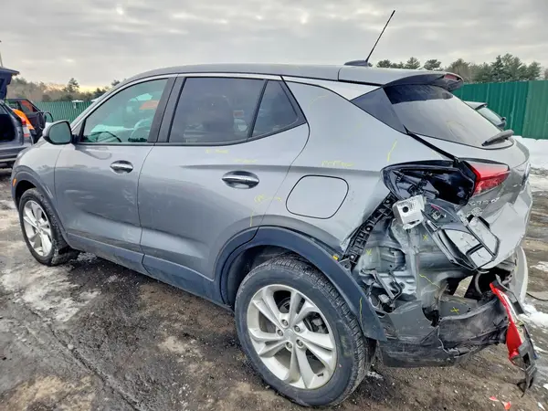 KL4MMBS21PB026762 2023 BUICK ENCORE GX - Image 2