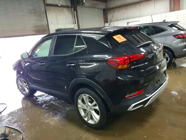 KL4MMBS22LB099276 2020 BUICK ENCORE - Image 2