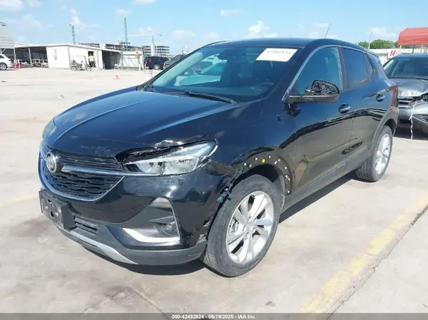 KL4MMBS22LB129120 2020 BUICK ENCORE GX - Image 2