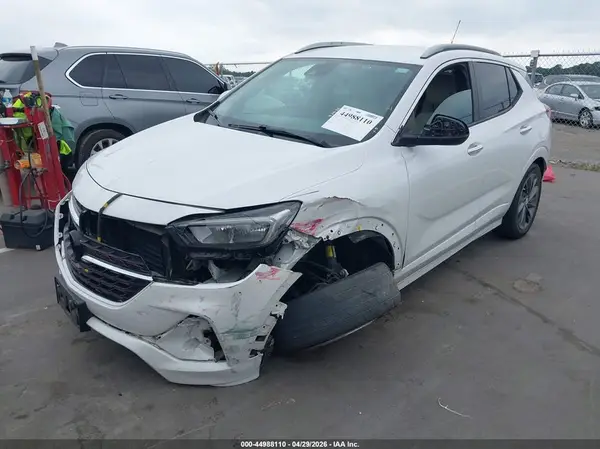 KL4MMBS22LB129232 2020 BUICK ENCORE GX - Image 2