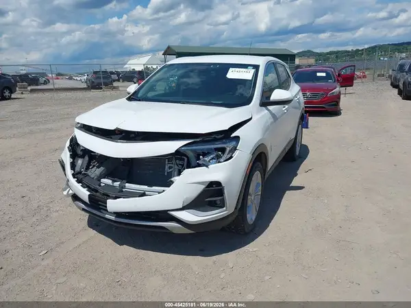 KL4MMBS22LB129568 2020 BUICK ENCORE GX - Image 2