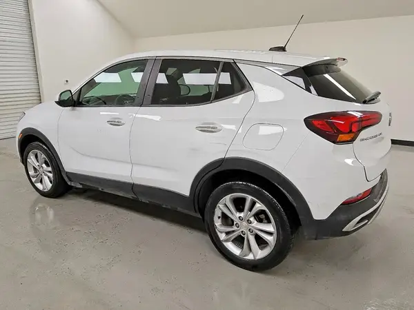 KL4MMBS22MB085265 2021 BUICK ENCORE GX - Image 2