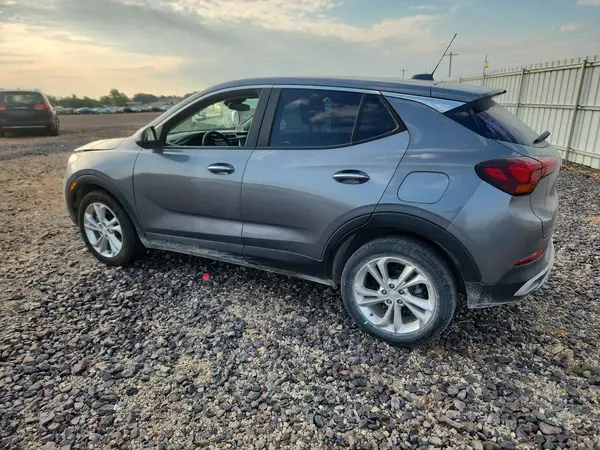 KL4MMBS22MB173488 2021 BUICK ENCORE GX - Image 2