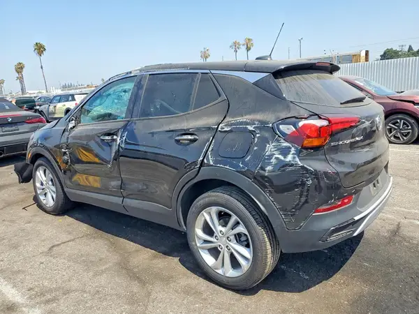 KL4MMBS22NB128360 2022 BUICK ENCORE - Image 2