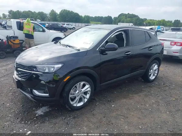 KL4MMBS22PB155397 2023 BUICK ENCORE GX - Image 2