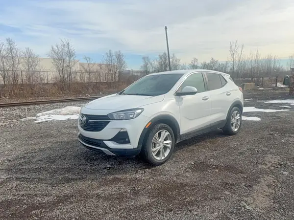 KL4MMBS23LB083815 2020 BUICK ENCORE - Image 2