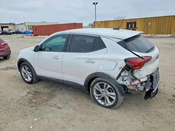 KL4MMBS23LB131815 2020 BUICK ENCORE GX - Image 2