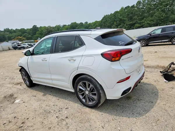 KL4MMBS23LB133337 2020 BUICK ENCORE GX - Image 2