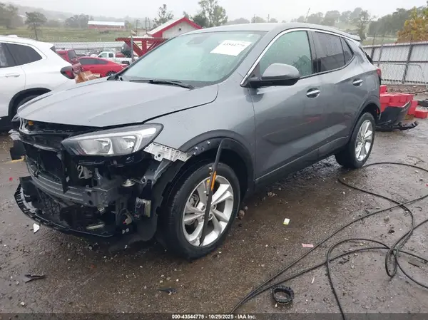 KL4MMBS23MB081466 2021 BUICK ENCORE GX - Image 2