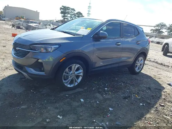 KL4MMBS23MB099935 2021 BUICK ENCORE GX - Image 2