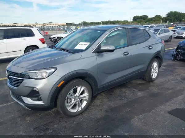 KL4MMBS23PB146725 2023 BUICK ENCORE GX - Image 2