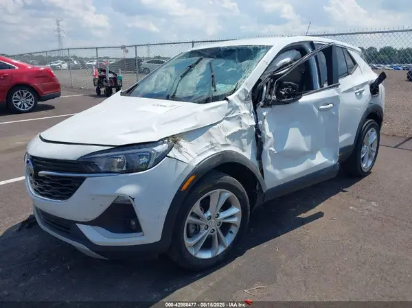 KL4MMBS24LB069759 2020 BUICK ENCORE GX - Image 2