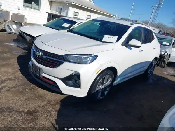 KL4MMBS24LB070300 2020 BUICK ENCORE GX - Image 2