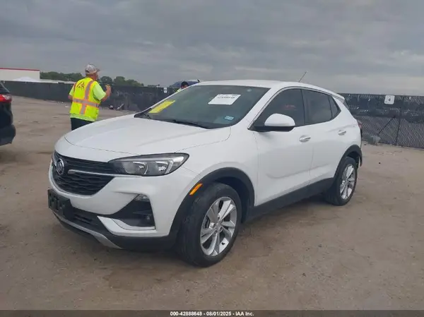 KL4MMBS24MB037461 2021 BUICK ENCORE GX - Image 2