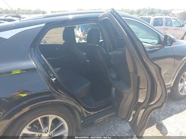 KL4MMBS24MB048198 2021 BUICK ENCORE GX - Image 8