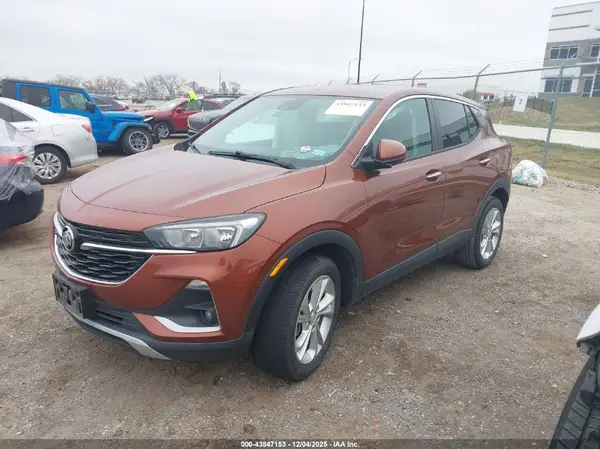 KL4MMBS24MB068886 2021 BUICK ENCORE GX - Image 2