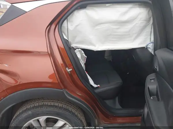 KL4MMBS24MB068886 2021 BUICK ENCORE GX - Image 8