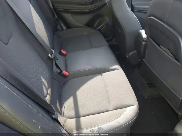 KL4MMBS24MB090452 2021 BUICK ENCORE GX - Image 8