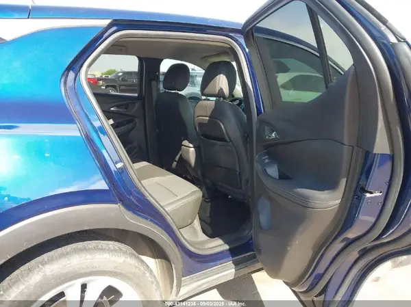 KL4MMBS24NB131342 2022 BUICK ENCORE GX - Image 8