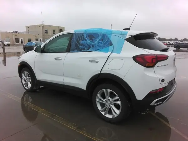 KL4MMBS24PB029994 2023 BUICK ENCORE - Image 2