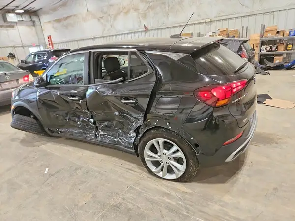 KL4MMBS25LB118077 2020 BUICK ENCORE - Image 2