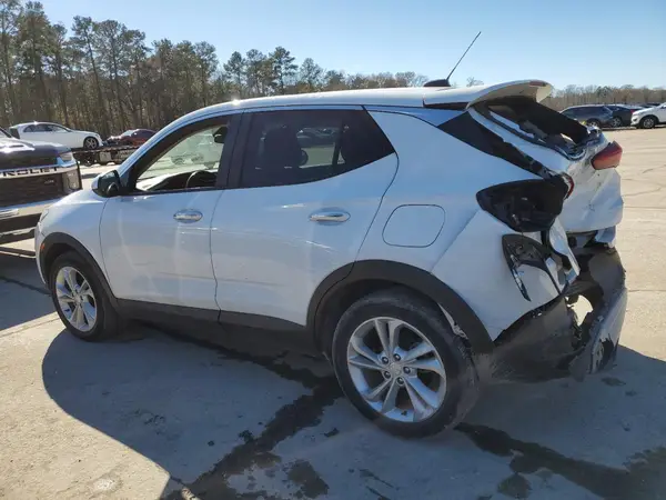 KL4MMBS25LB123974 2020 BUICK ENCORE - Image 2