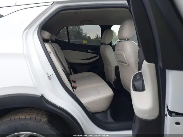 KL4MMBS25MB072302 2021 BUICK ENCORE GX - Image 8