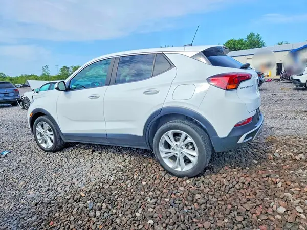 KL4MMBS25MB087382 2021 BUICK ENCORE - Image 2