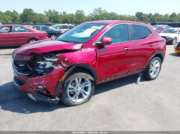 KL4MMBS25MB101233 2021 BUICK ENCORE GX - Image 2