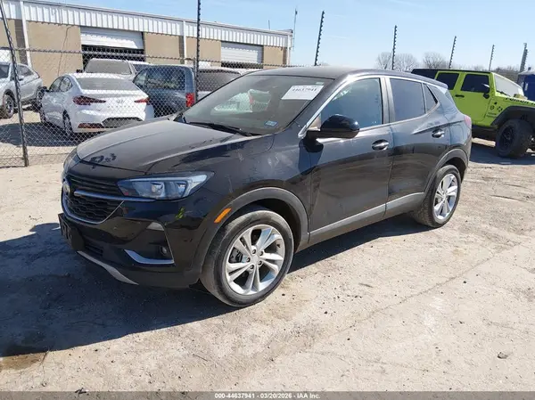KL4MMBS25MB137651 2021 BUICK ENCORE GX - Image 2
