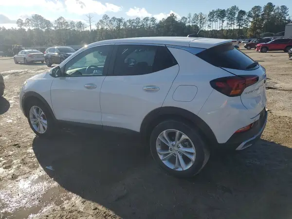 KL4MMBS25NB129146 2022 BUICK ENCORE - Image 2