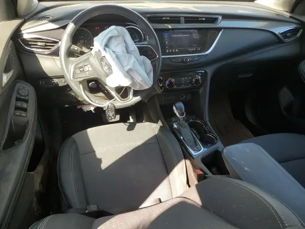 KL4MMBS25NB131365 2022 BUICK ENCORE - Image 8