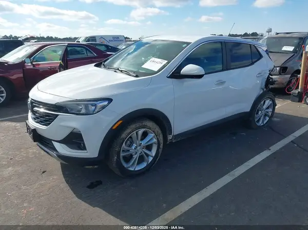 KL4MMBS26LB078933 2020 BUICK ENCORE GX - Image 2