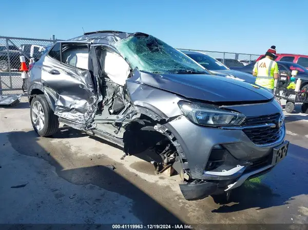 KL4MMBS26LB082206 2020 BUICK ENCORE GX - Image 1